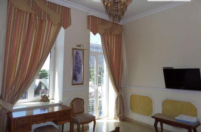Beautiful Apartment In The Center Of Vinnytsia Exterior photo
